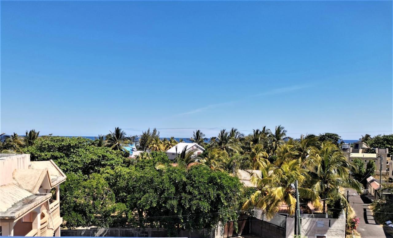 Reviva Residence Blue Bay Exterior photo